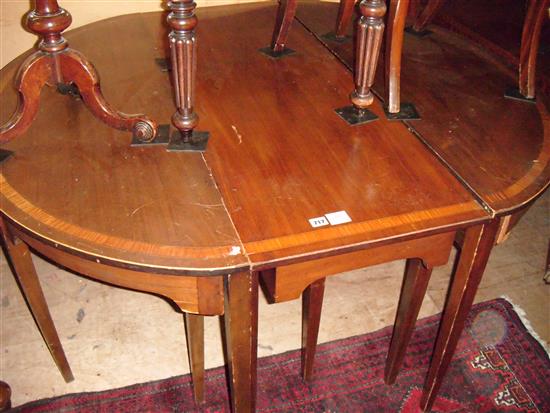 George III mahogany and satinwood banded extending dining table, extended 10ft 10in. x 4ft 4in. x 2ft 4in.(-)